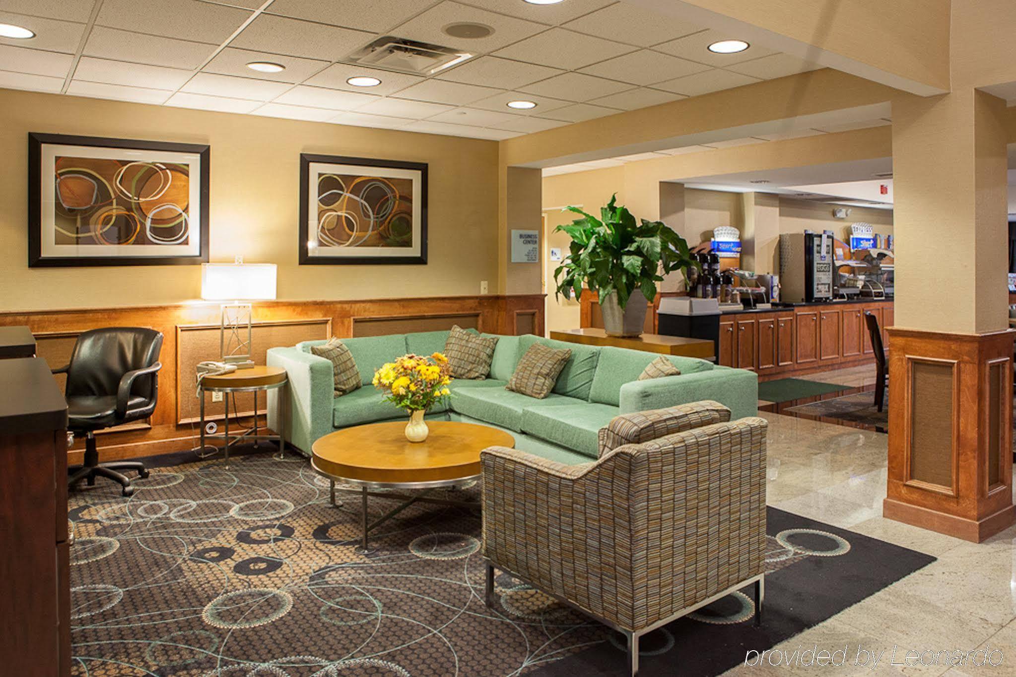 Holiday Inn Express Hotel & Suites Canton By Ihg Экстерьер фото