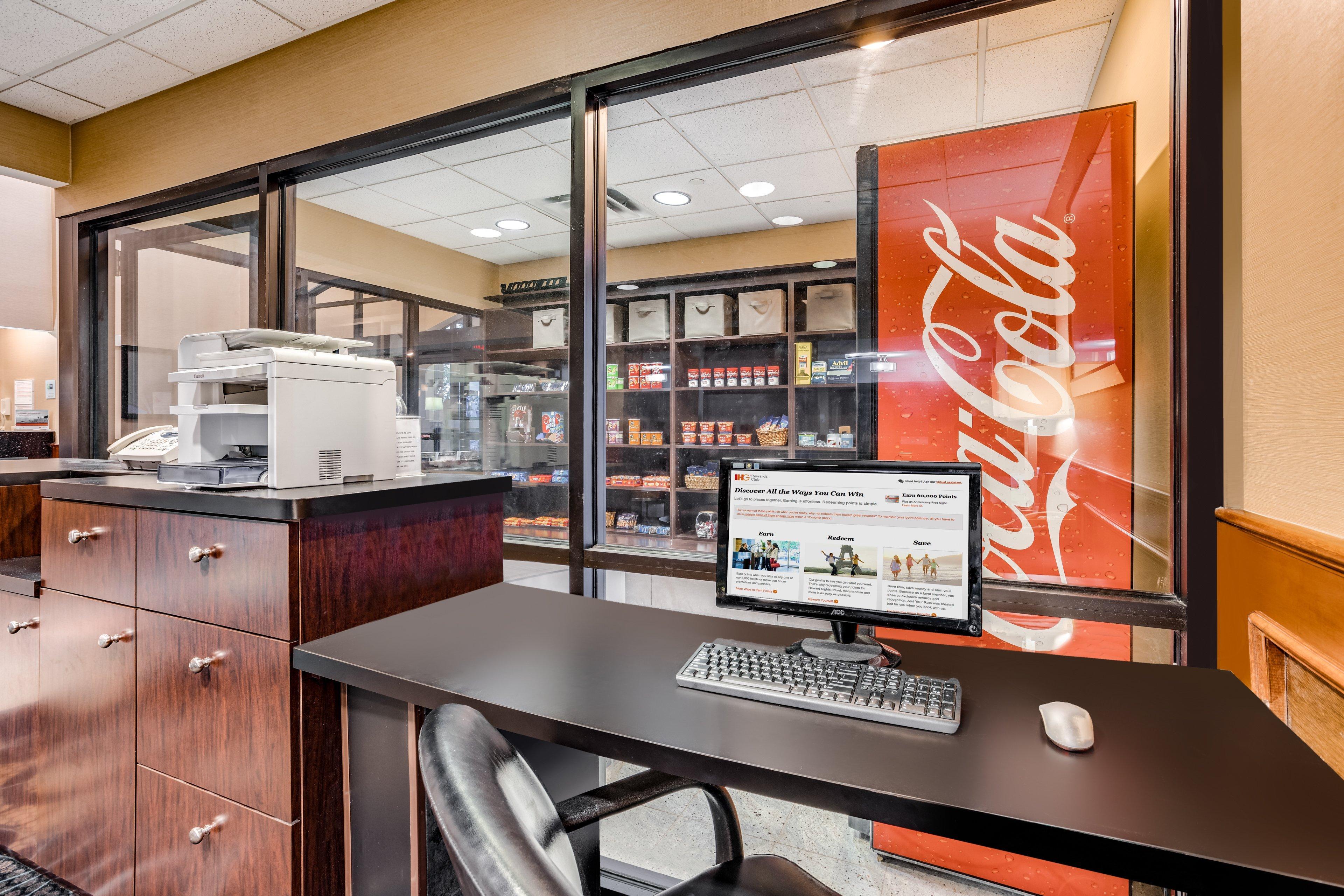 Holiday Inn Express Hotel & Suites Canton By Ihg Экстерьер фото